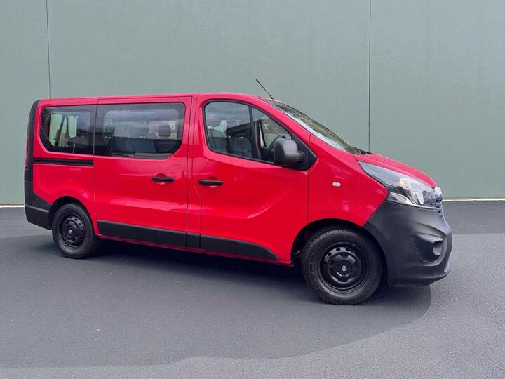 Vauxhall VIVARO 1.6 CDTi 2900 BiTurbo EcoTEC L1 H1 Euro 6 (s/s) 5dr (9 Seat) Vauxhall VIVARO 1.6 CDTi 2900 BiTurbo EcoTEC L1 H1 Euro 6 (s/s) 5dr (9 Seat)