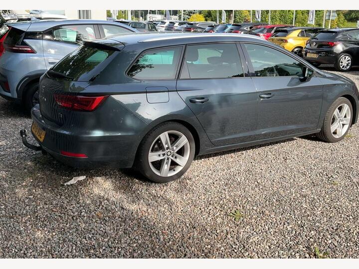 SEAT Leon 1.5 TSI EVO FR ST Euro 6 (s/s) 5dr