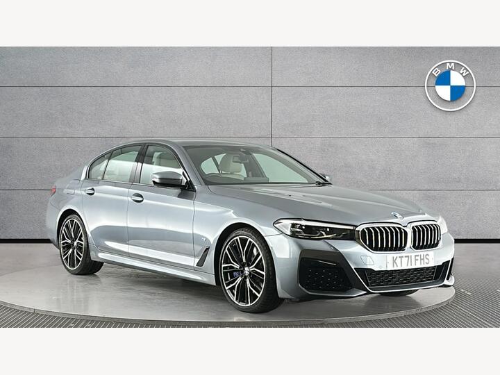 BMW 5 Series 3.0 530d MHT M Sport Steptronic XDrive Euro 6 (s/s) 4dr