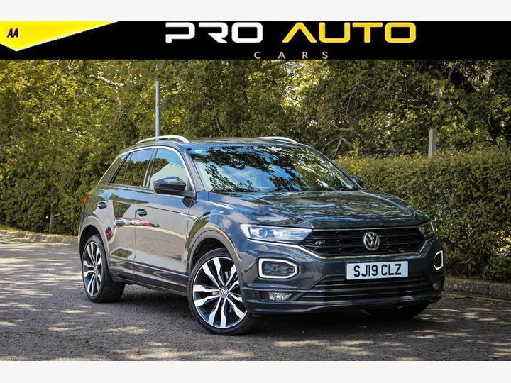 Volkswagen T-Roc 1.6 TDI R-Line Euro 6 (s/s) 5dr Volkswagen T-Roc 1.6 TDI R-Line Euro 6 (s/s) 5dr