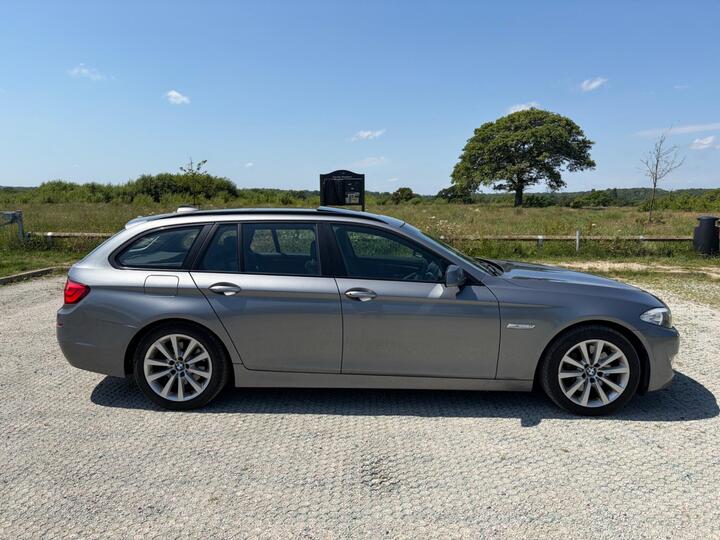 BMW 5 Series 3.0 530d SE Touring Steptronic Euro 5 5dr