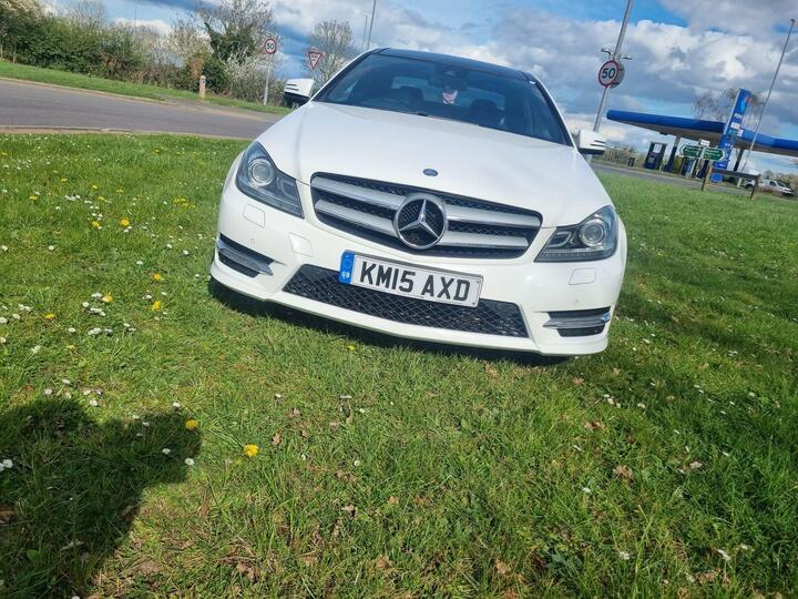 Mercedes-Benz C Class 2.1 C220 CDI AMG Sport Edition G-Tronic+ Euro 5 (s/s) 2dr