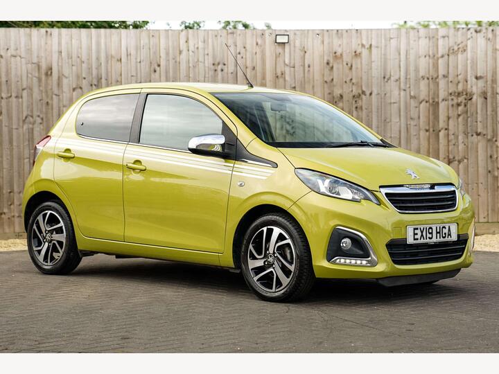 Peugeot 108 1.0 Collection Euro 6 5dr Peugeot 108 1.0 Collection Euro 6 5dr