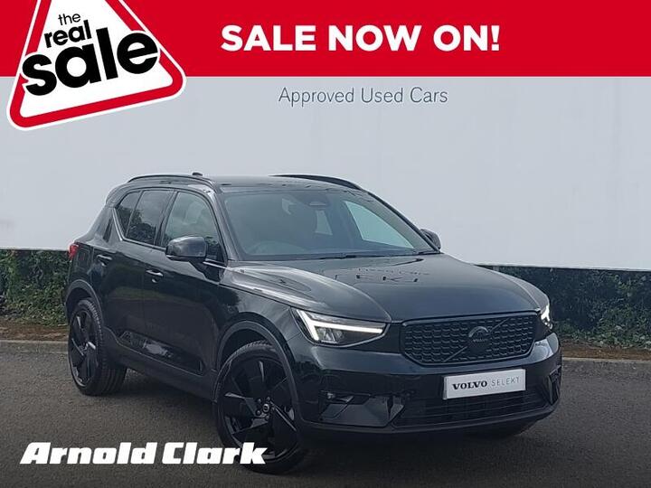 Volvo XC40 2.0 B3 MHEV Plus Black Edition DCT Auto Euro 6 (s/s) 5dr