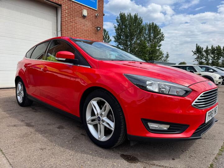 Ford Focus 1.0T EcoBoost Zetec Euro 6 (s/s) 5dr