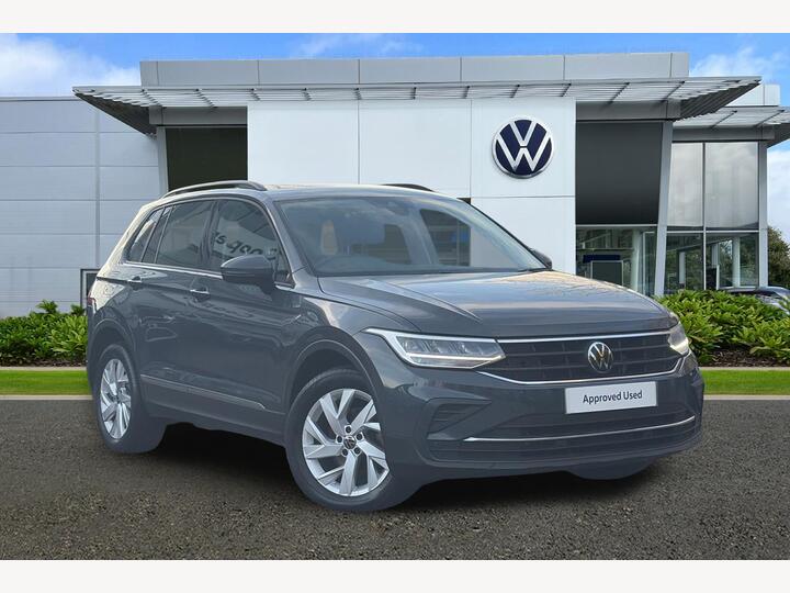 Volkswagen Tiguan 1.5 TSI Life DSG Euro 6 (s/s) 5dr
