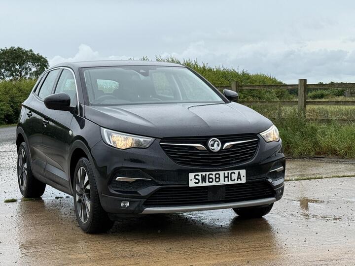 Vauxhall Grandland X 1.2 Turbo Sport Nav Auto Euro 6 (s/s) 5dr