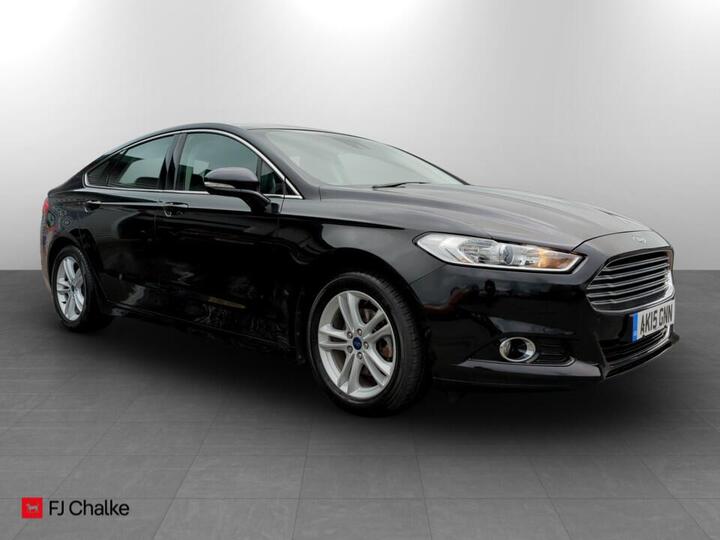Ford Mondeo 2.0 TDCi Titanium Euro 6 (s/s) 5dr