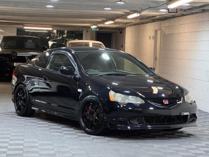 Honda Integra Type R DC5 2.0 DOHC V-TEC K20A Manual