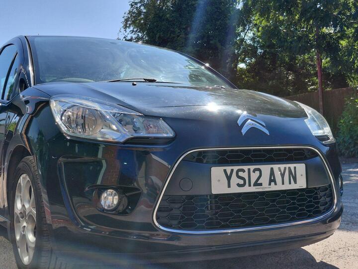 Citroen C3 1.4i Black Euro 5 5dr