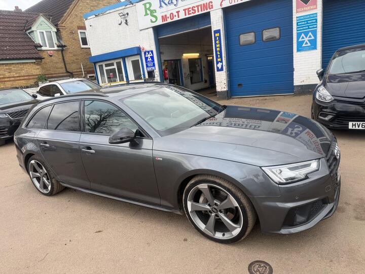 Audi A4 Avant 2.0 TDI 40 Black Edition S Tronic Euro 6 (s/s) 5dr