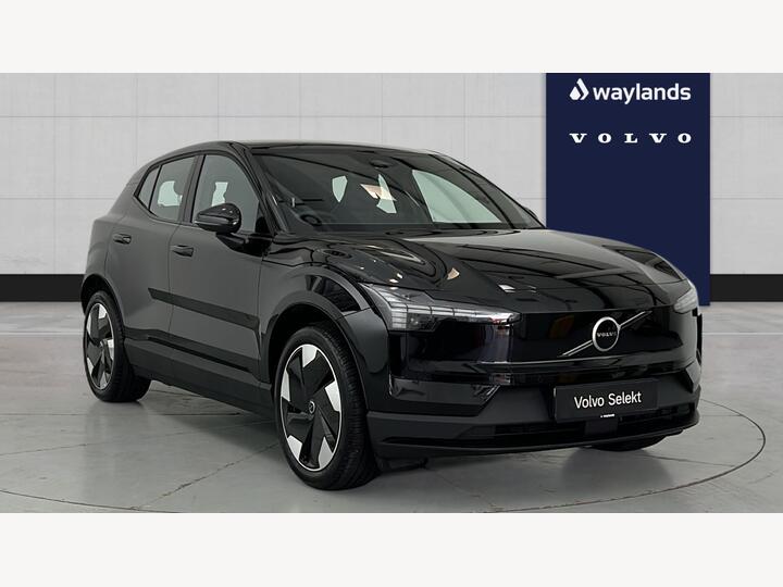 Volvo EX30 Twin Performance 69kWh Plus Auto AWD 5dr