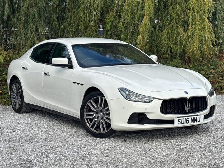 Maserati Ghibli 3.0D V6 ZF Euro 5 (s/s) 4dr Maserati Ghibli 3.0D V6 ZF Euro 5 (s/s) 4dr