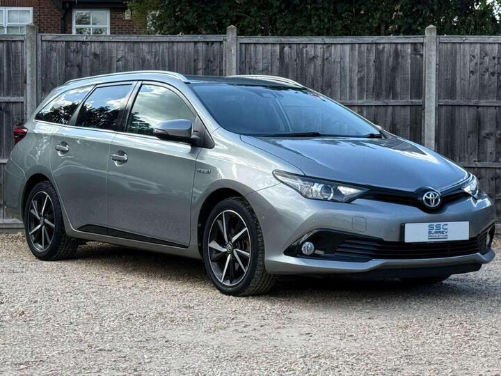 Toyota AURIS 1.8 VVT-h Design Touring Sports CVT Euro 6 (s/s) 5dr