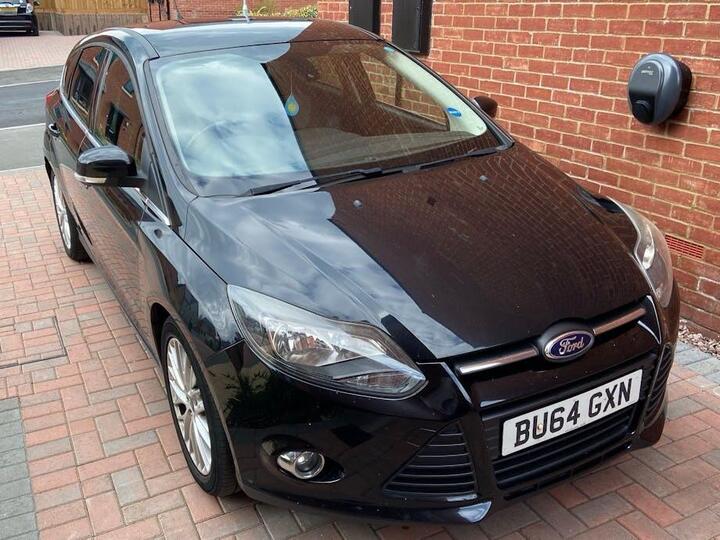 Ford Focus 1.0T EcoBoost Zetec Euro 5 (s/s) 5dr
