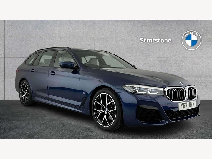 BMW 5 Series 2.0 520d MHT M Sport Touring Steptronic XDrive Euro 6 (s/s) 5dr BMW 5 Series 2.0 520d MHT M Sport Touring Steptronic XDrive Euro 6 (s/s) 5dr