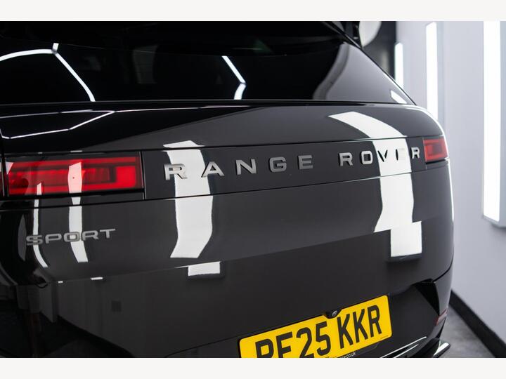 Land Rover Range Rover Sport 3.0 D300 MHEV Dynamic SE Auto 4WD Euro 6 (s/s) 5dr