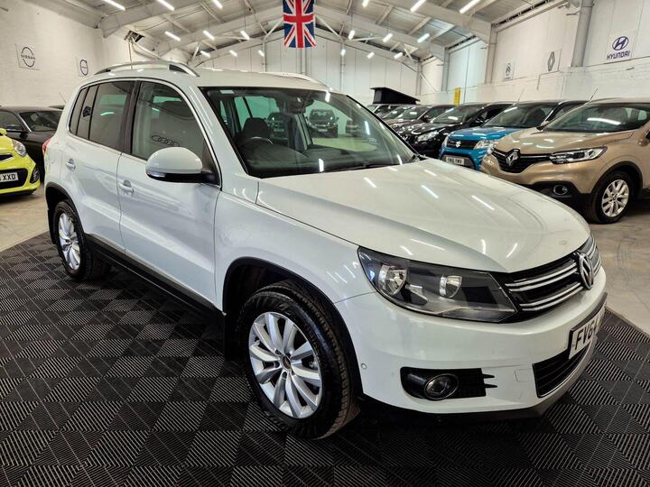 Volkswagen Tiguan 2.0 TDI BlueMotion Tech Match 4WD Euro 5 (s/s) 5dr