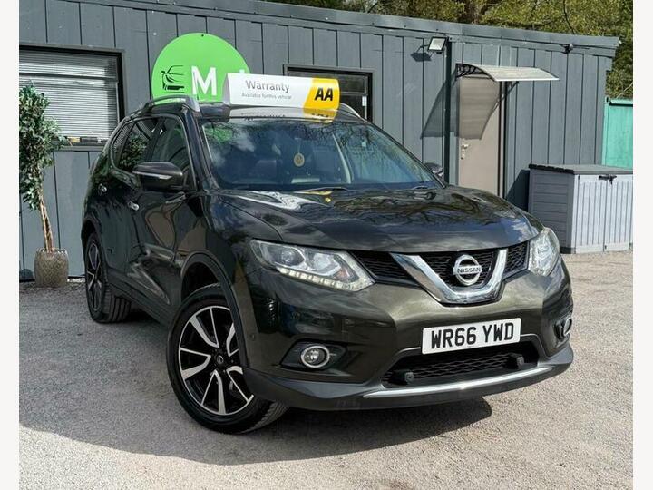 Nissan X-Trail 1.6 DCi Tekna Euro 6 (s/s) 5dr Nissan X-Trail 1.6 DCi Tekna Euro 6 (s/s) 5dr