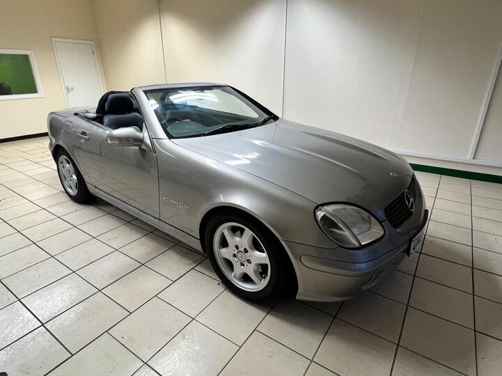 Mercedes-Benz SLK 2.3 SLK230 Kompressor 2dr Mercedes-Benz SLK 2.3 SLK230 Kompressor 2dr