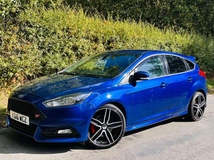 Ford FOCUS 2.0 TDCi ST-2 Euro 6 (s/s) 5dr