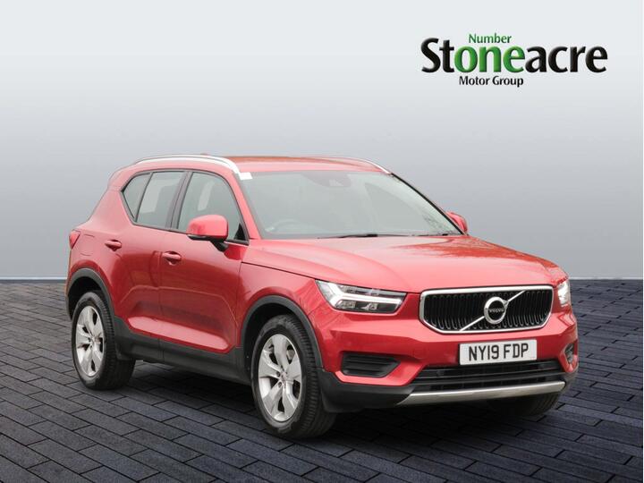 Volvo XC40 2.0 D3 Momentum Auto AWD Euro 6 (s/s) 5dr
