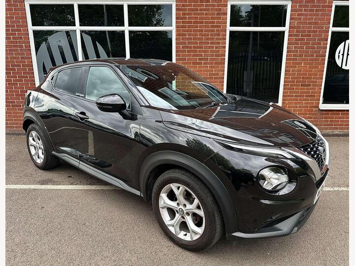 Nissan JUKE 1.0 DIG-T N-Connecta DCT Auto Euro 6 (s/s) 5dr