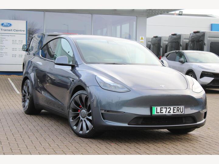 Tesla MODEL Y (Dual Motor) Performance Auto 4WDE 5dr