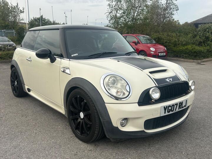 MINI Hatch 1.6 Cooper S Steptronic Euro 4 3dr