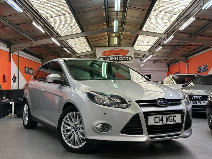 Ford Focus 1.6 TDCi Zetec Euro 5 (s/s) 5dr