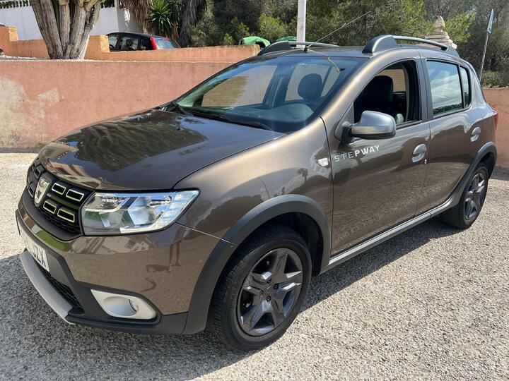 Dacia Sandero Stepway 0.9 TCe Laureate Euro 6 (s/s) 5dr