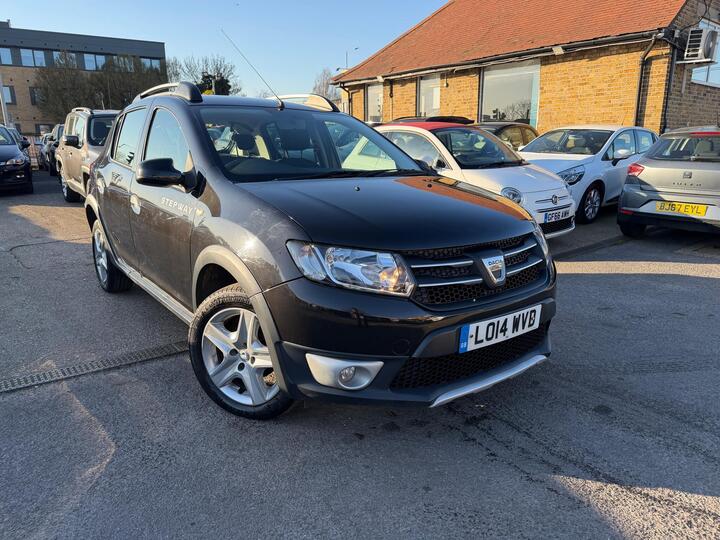 Dacia Sandero Stepway 1.5 DCi Laureate Euro 5 5dr