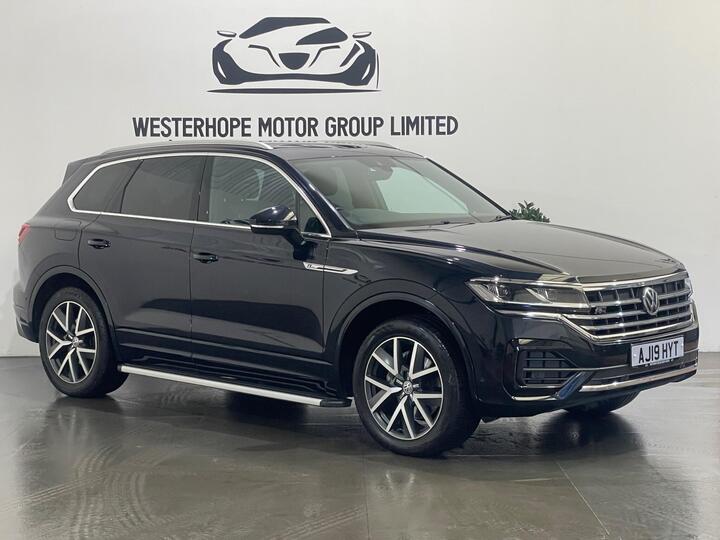 Volkswagen Touareg 3.0 TDI V6 R-Line Tech Tiptronic 4Motion Euro 6 (s/s) 5dr Volkswagen Touareg 3.0 TDI V6 R-Line Tech Tiptronic 4Motion Euro 6 (s/s) 5dr