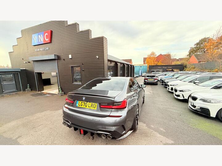 BMW 3 Series 2.0 320i M Sport Auto Euro 6 (s/s) 4dr BMW 3 Series 2.0 320i M Sport Auto Euro 6 (s/s) 4dr