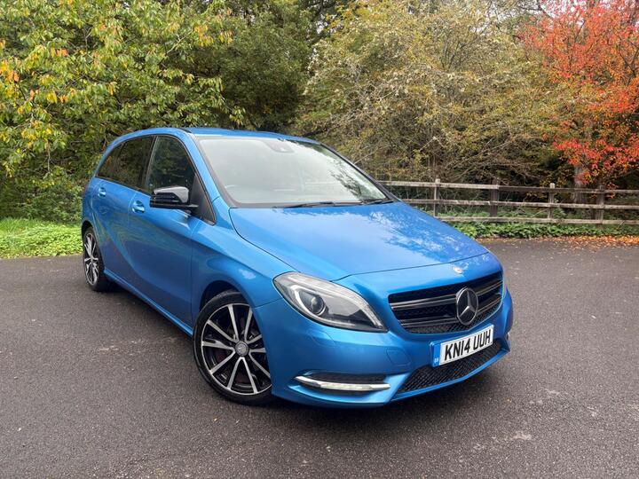 Mercedes-Benz B Class 1.8 B200 CDI Sport 7G-DCT Euro 5 (s/s) 5dr Mercedes-Benz B Class 1.8 B200 CDI Sport 7G-DCT Euro 5 (s/s) 5dr