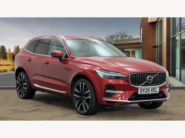 Volvo XC60 2.0h T8 18.8kWh Ultra Bright Auto AWD Euro 6 (s/s) 5dr