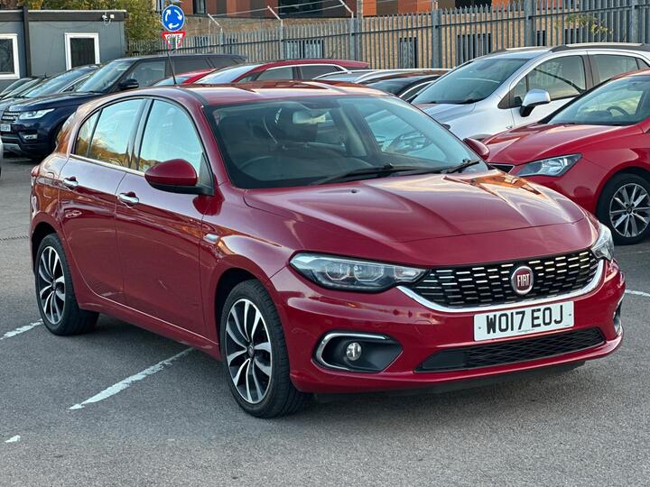 Fiat Tipo 1.4 MPI Lounge Euro 6 5dr