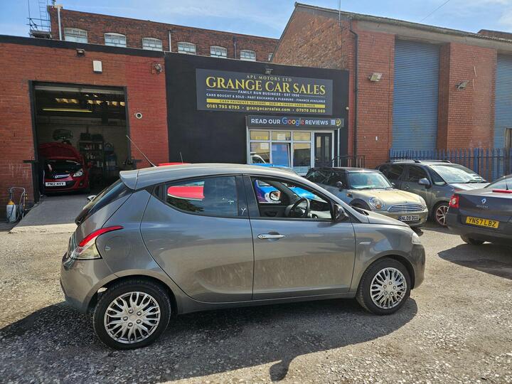 Chrysler Ypsilon 1.2 S Euro 5 (s/s) 5dr