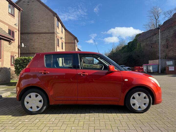 Suzuki Swift 1.3 GL 5dr