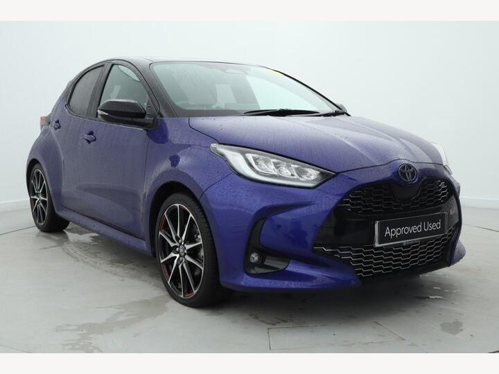 Toyota Yaris 1.5 VVT-h GR SPORT E-CVT Euro 6 (s/s) 5dr