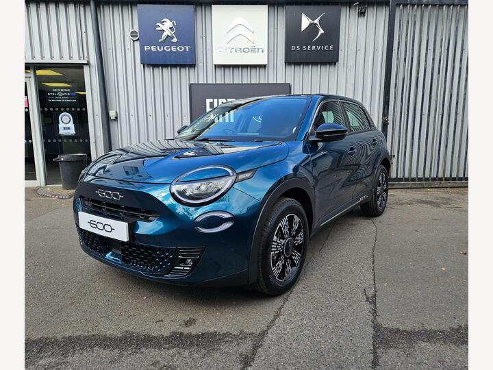 Fiat 600 1.2 MHEV E-DCT Euro 6 (s/s) 5dr