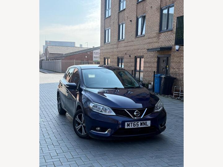 Nissan Pulsar 1.2 DIG-T Acenta Euro 6 (s/s) 5dr Nissan Pulsar 1.2 DIG-T Acenta Euro 6 (s/s) 5dr