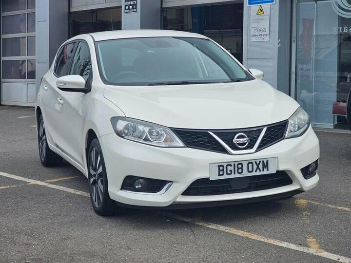 Nissan Pulsar 1.2 DIG-T N-Connecta Euro 6 (s/s) 5dr Nissan Pulsar 1.2 DIG-T N-Connecta Euro 6 (s/s) 5dr