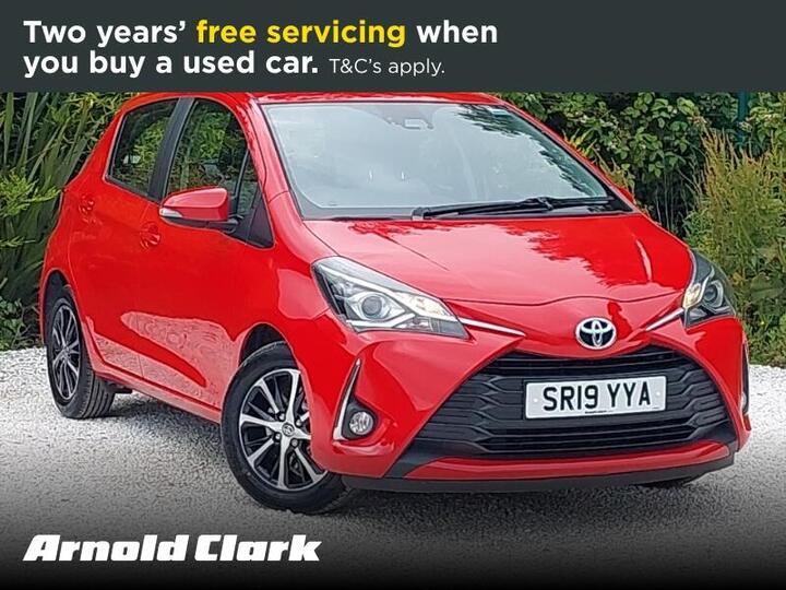 Toyota Yaris 1.5 VVT-i Icon Tech Euro 6 5dr