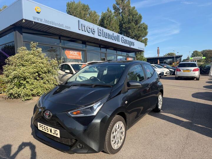 Toyota AYGO 1.0 VVT-i X-play Euro 6 5dr