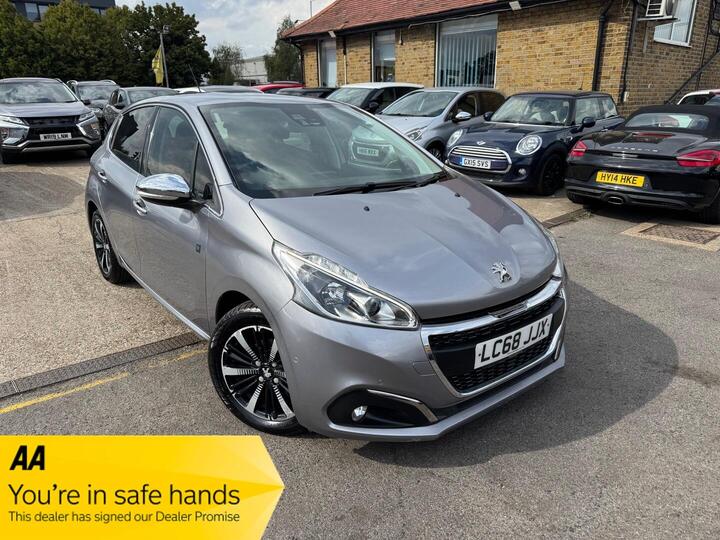 Peugeot 208 1.2 PureTech Tech Edition EAT Euro 6 (s/s) 5dr