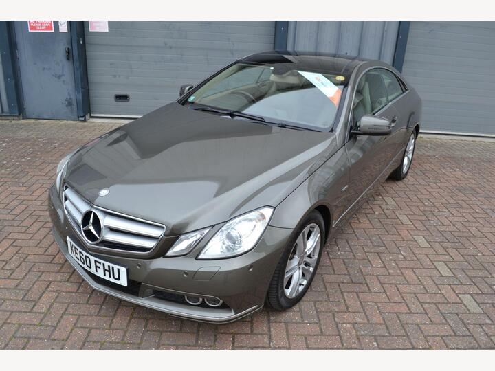 Mercedes-Benz E Class 3.0 E350 CDI V6 BlueEfficiency SE G-Tronic Euro 5 2dr