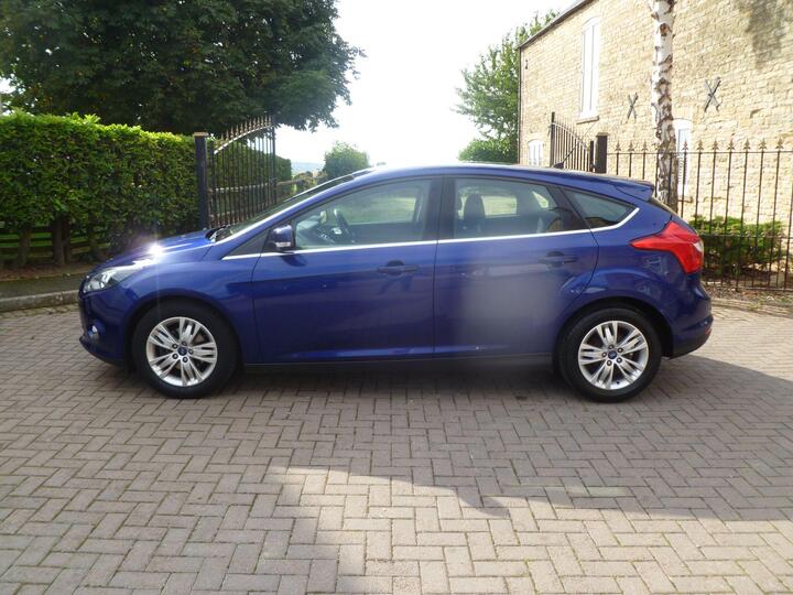 Ford Focus 1.6 TDCi Titanium Navigator Euro 5 (s/s) 5dr