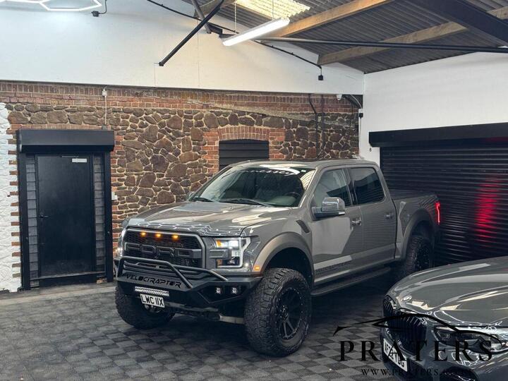 Ford F150 RAPTOR HENNESSEY VELOCIRAPTOR 600