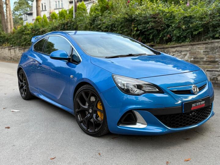 Vauxhall Astra GTC 2.0T VXR Euro 5 (s/s) 3dr